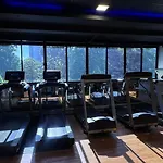 Lindo Apartamento De 2 Quartos Na Praia Da Barra - 222