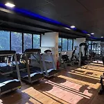 Lindo Apartamento De 2 Quartos Na Praia Da Barra - 222